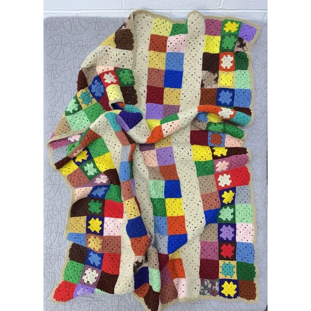 Vintage Handmade Crochet Granny Square Afghan Blanket Multicolor Rainbow Throw‎